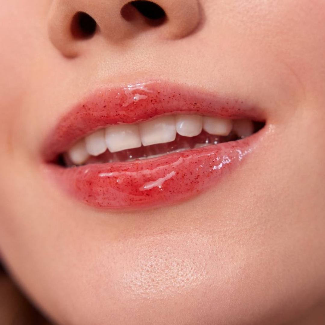 LIP SCRUB & LIP OIL KIT | KISS ME MORE!