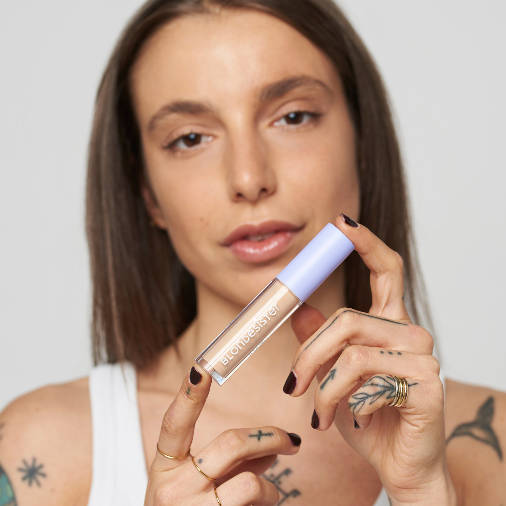 DREAMY CONCEALER 04 SAND IT'S A TRICK!