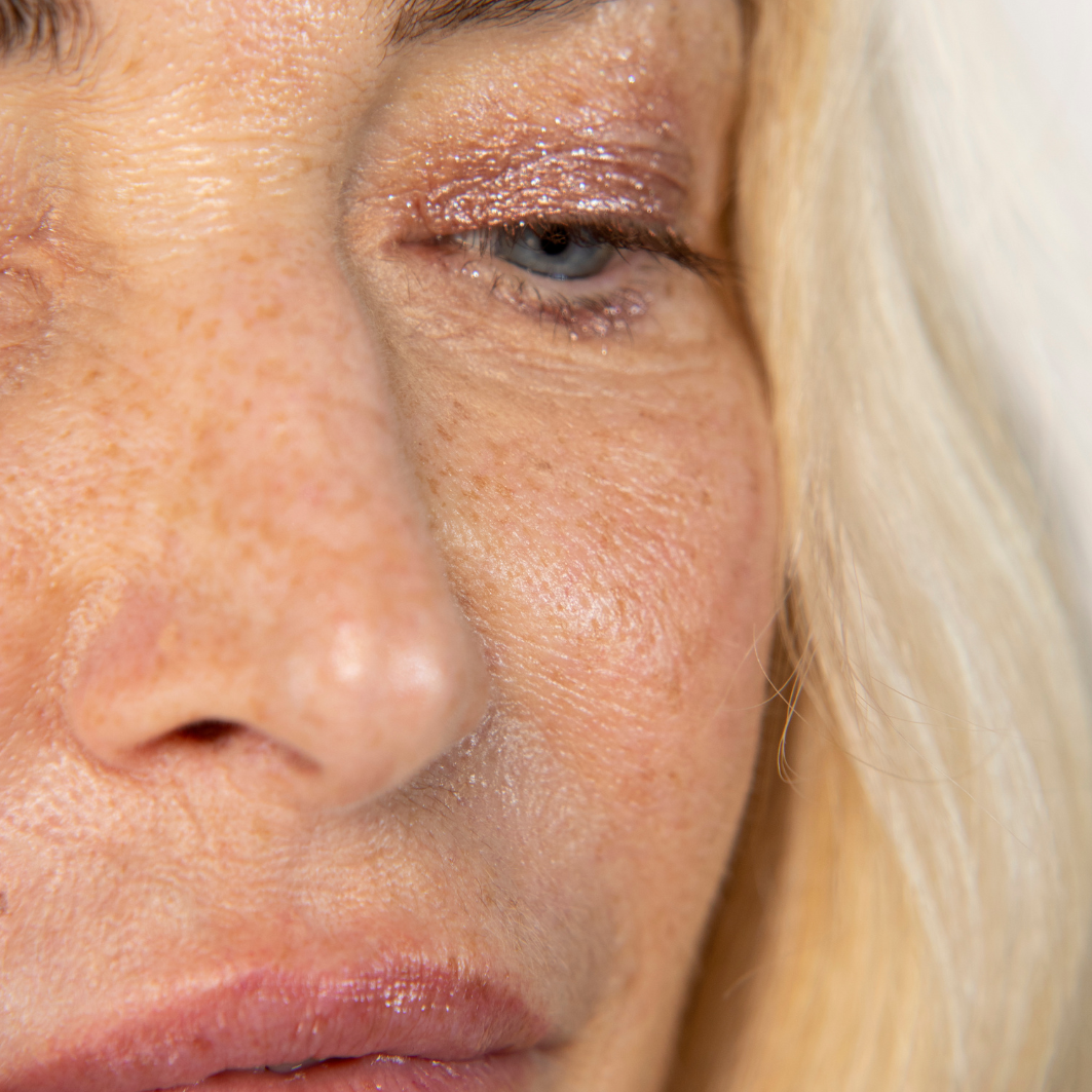 OMBRETTO LIQUIDO GLOWEYE - SOFTY ROSE 05