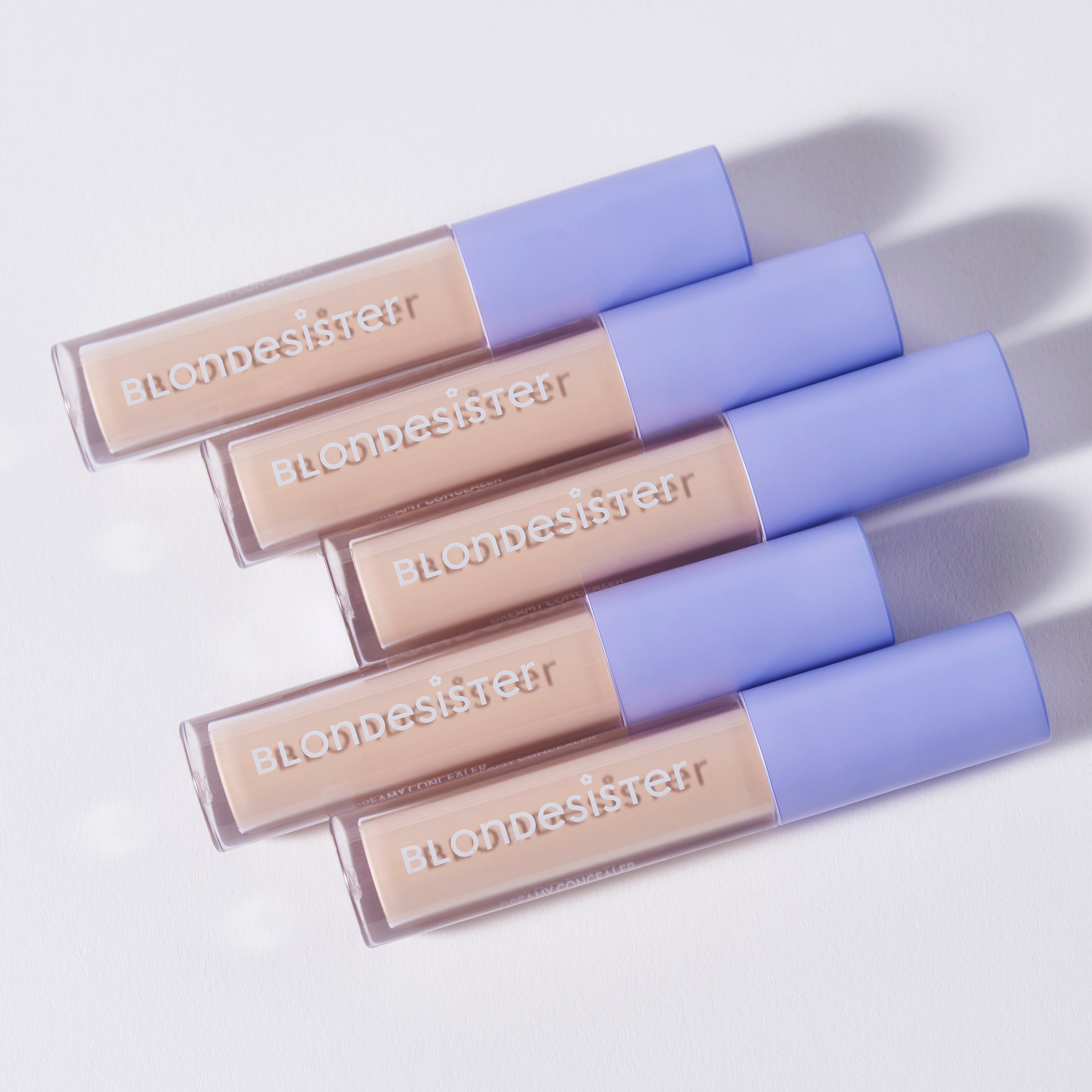 DREAMY CONCEALER 01 MERINGUE IT'S A TRICK!