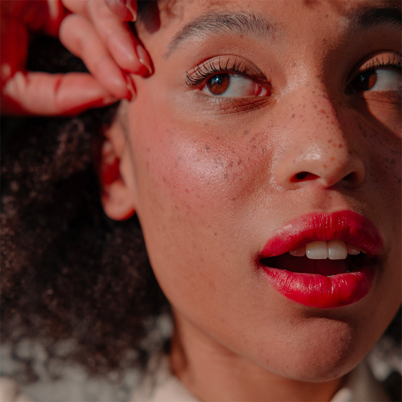 Lip and cheeks stick 2 in 1 - Fire Red 03