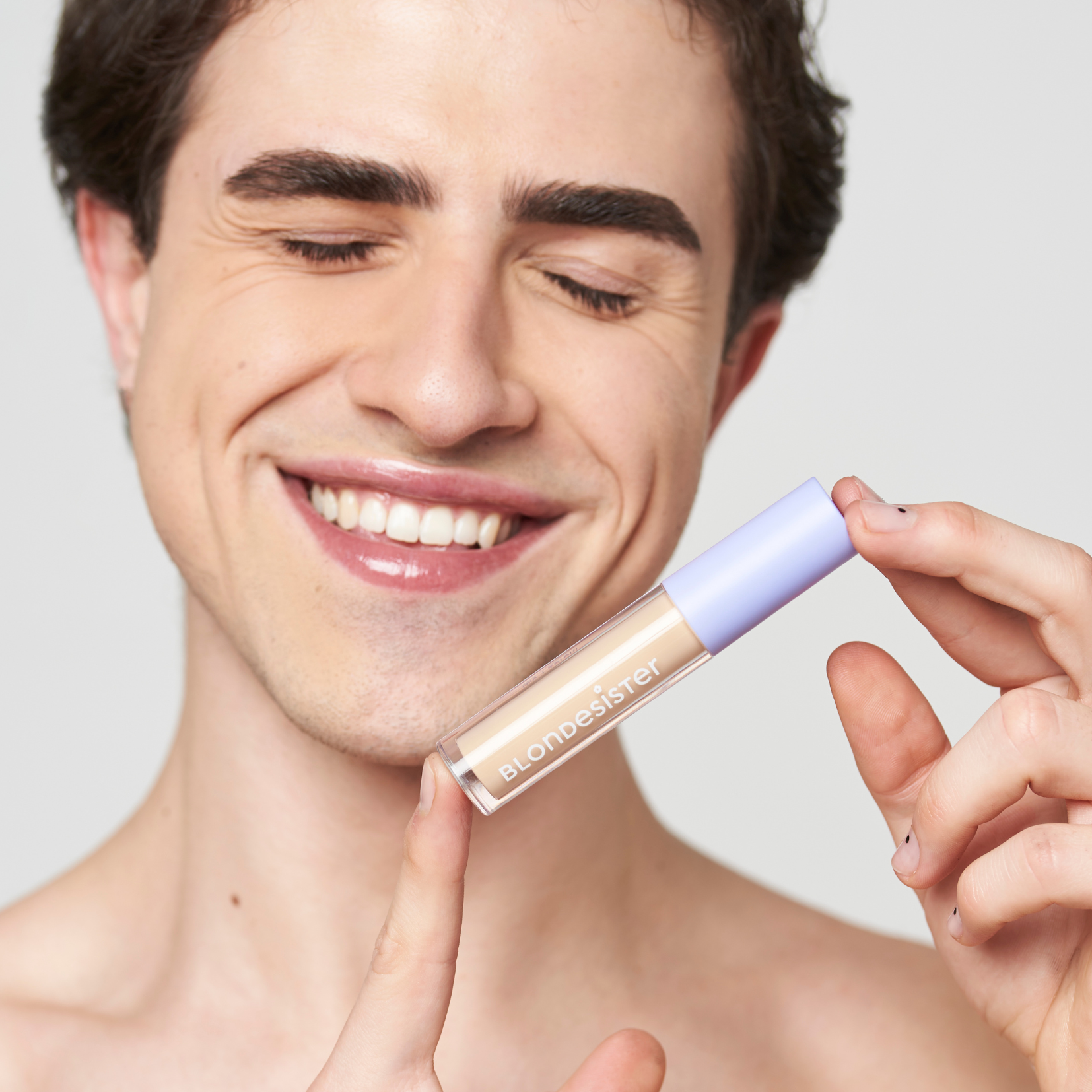 DREAMY CONCEALER IT'S A TRICK!